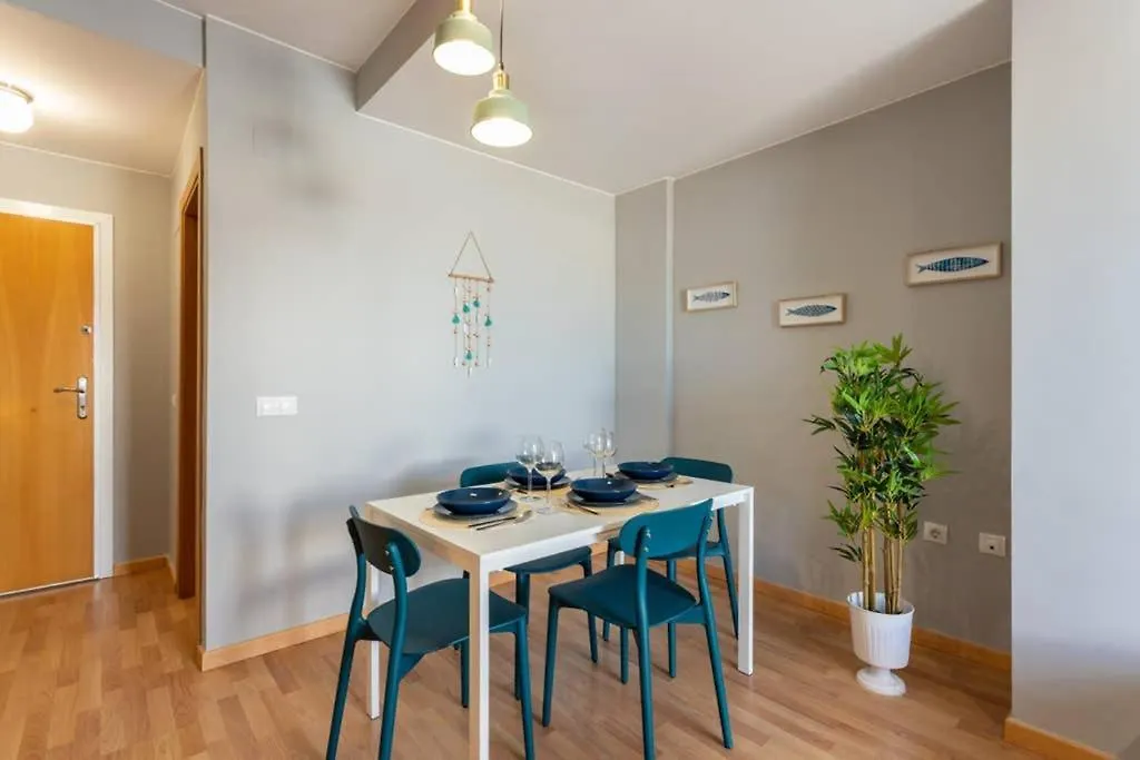 Avanti Alcantara Sol, Junto A La Playa Con Parking Gratis 푸엔히롤라 0*,  스페인